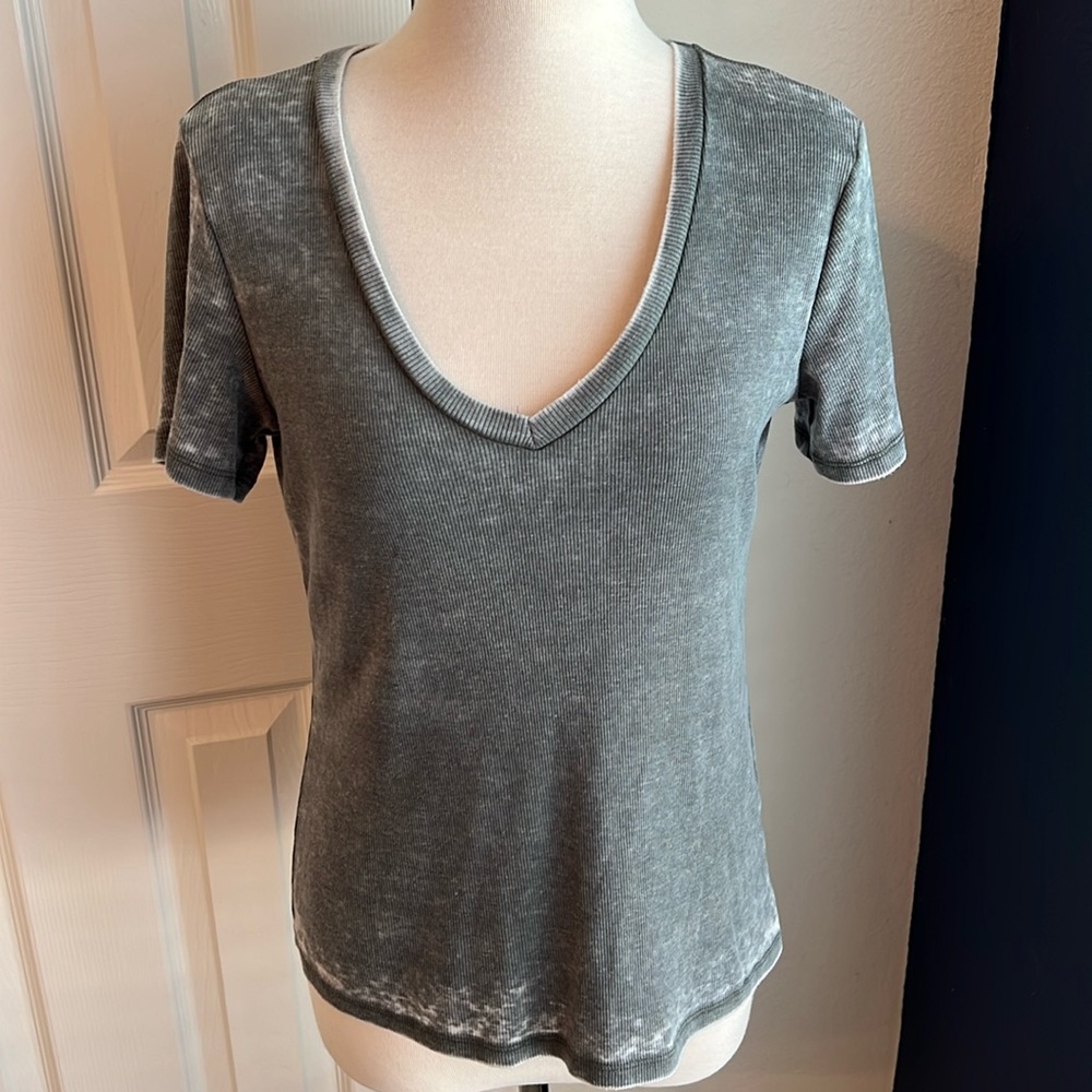NWOT Treasure & Bond Ribbed Burnout Tee